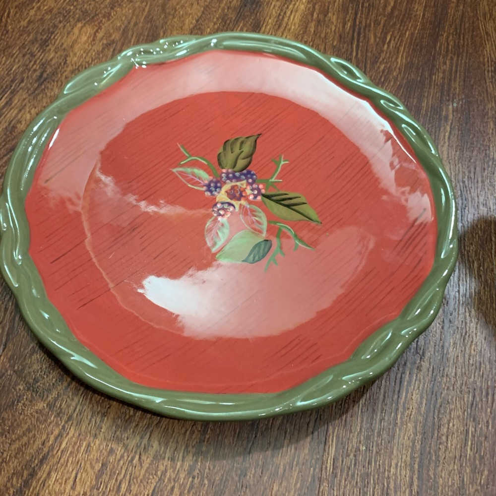 2 TRACY THE OCTAVIA HILL COLLECTION SALAD PLATES